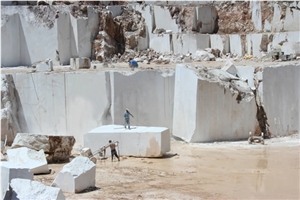 Cream Beige Marble Blocks