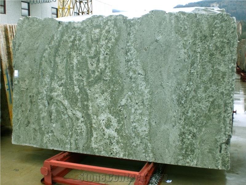 Verde Namibia Granite Slab