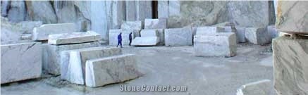 Bianco Carrara Quarry, Blocks