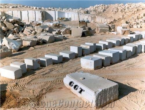 Beige Travertine Blocks