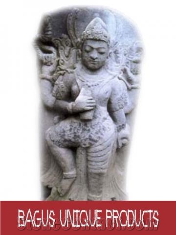 Dewi Gerobak Sculpture