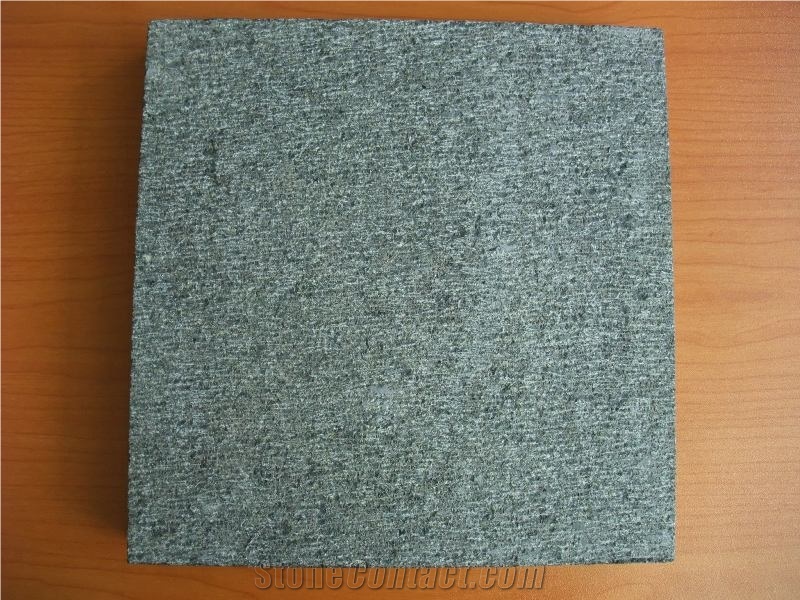 G684 Black Basalt Tile