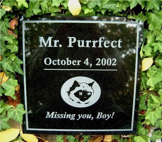 Black Granite Pet Monument