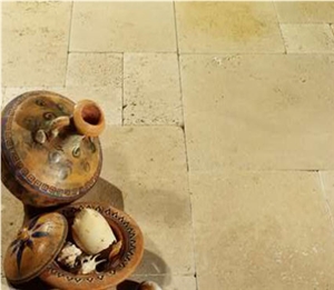 Tumbled Beige Travertine Pattern Slabs & Tiles