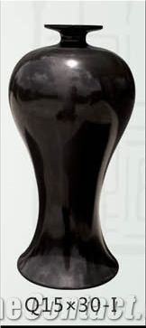 Black Onyx Vase