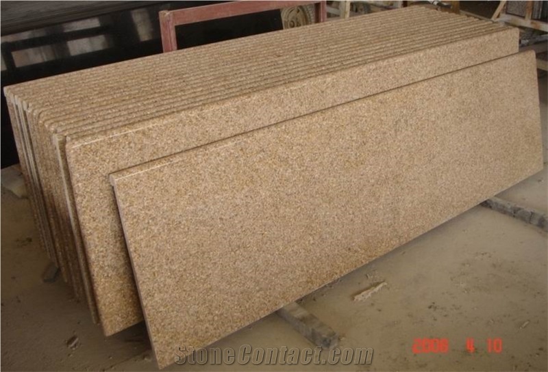 G682 Rusty Granite Polished Countertop