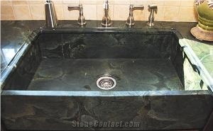 Vitoria Regia Sink, Green Quartzite
