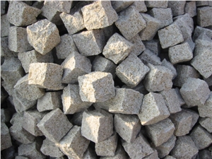 Yellow Granite Cobble Stone