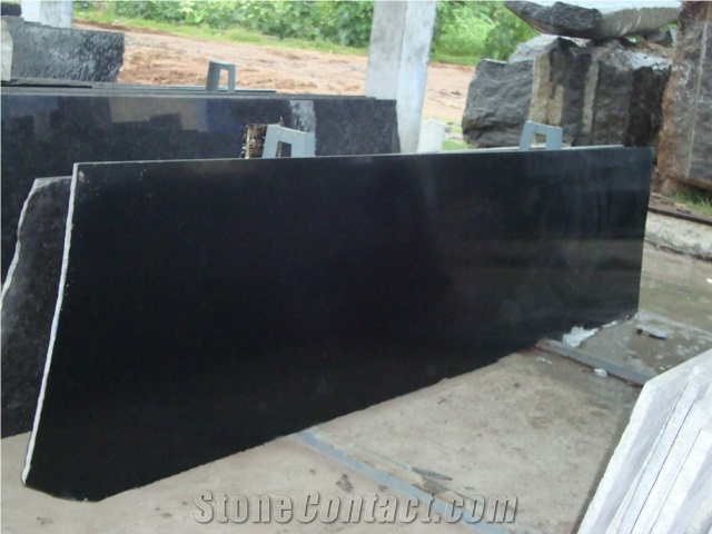 Absolute Black Granite Slabs