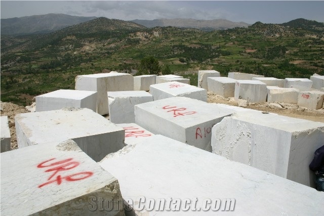 Light Beige Marble Blocks