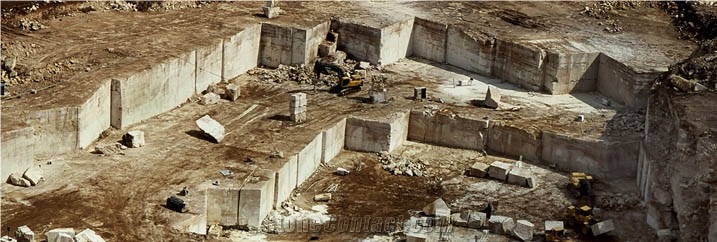 Erdem Mermer Travertine Quarry