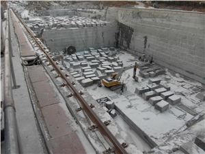 Imperial Pearl Cafe Imperial Granite Quarry Block, Brown Granite Quarry Blocks