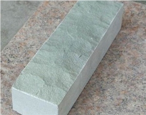 Nature Green Sandstone Kerbstone