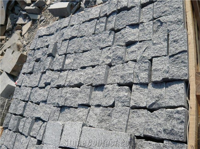 G654 Padang Dark Cobble Stone, China Black Granite Cobble Stone