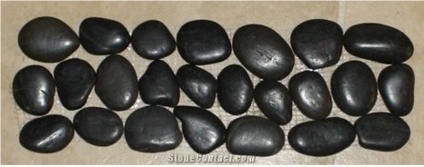 Black Pebble Tile Border