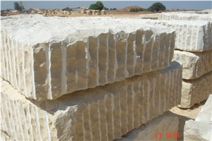 California Honey Limestone Blocks, Giallo Provenza Limestone Block