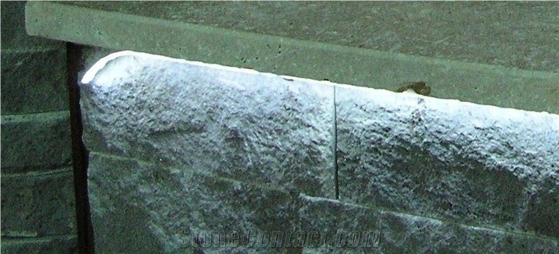 Split Face White Travertine Wall Panel