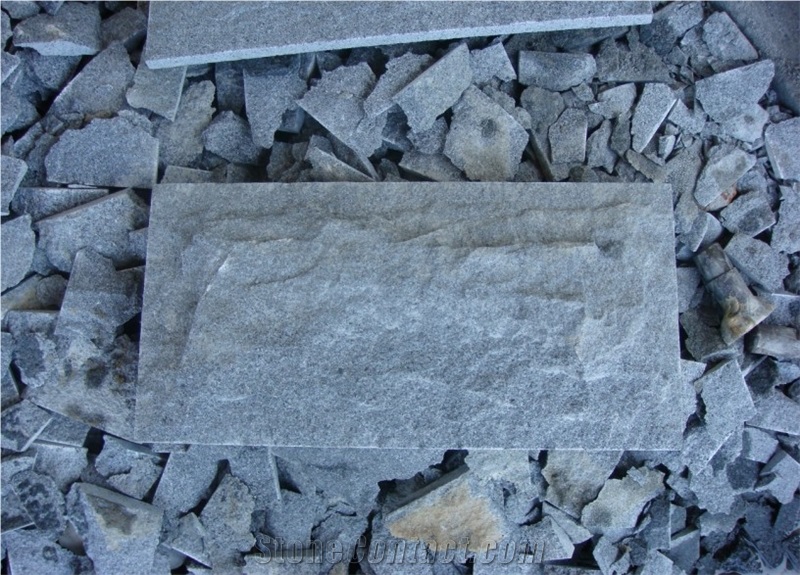 G654 China Dark Grey Granite Mushroom Stone