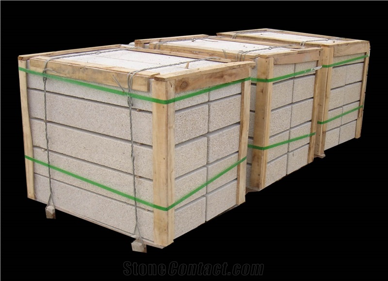 G341 Grey Granite Kerbstone