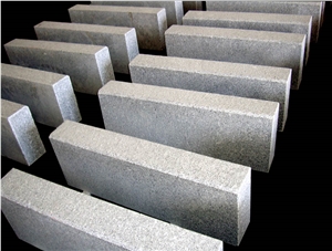 G341 Grey Granite Kerbstone