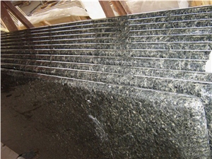 China Green Granite Countertops