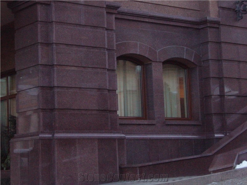 Rosso Carpazi Granite Facade, Revetment Of Facade