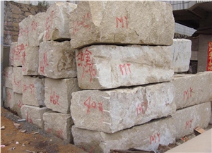 Yellow Granite (Giallo Classico)