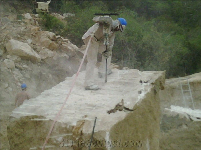 Travertine Blocks, Dominican Republic White Travertine
