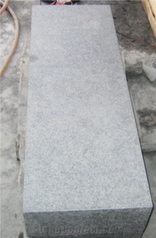 G684 Black Granite Kertstone