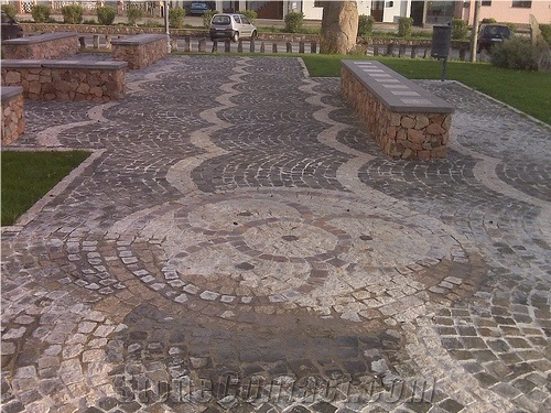 Floor Covering in Porfido Sardo Granite