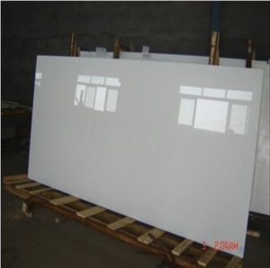 White Crystallized Glass Panel