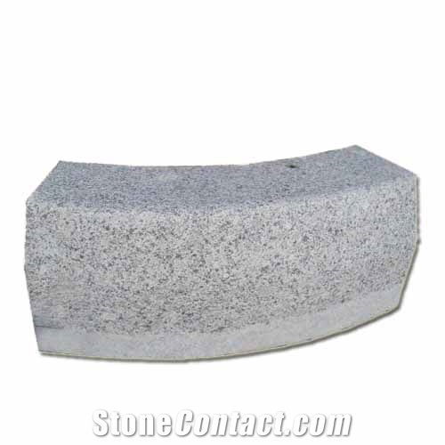 G341 Radius Kerbstone