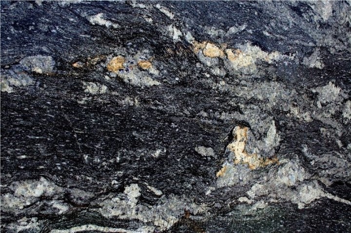 Amadeus Granite Slabs & Tiles