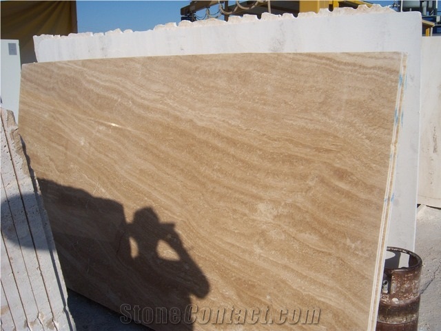 River Beige Ttravertine Slab