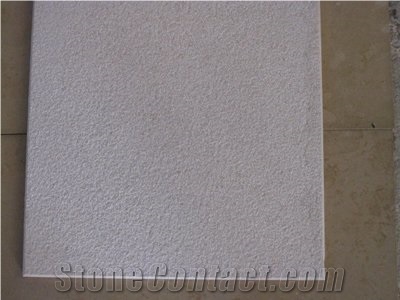 Bianco Trani Bush Hammered, Italy White Limestone Tiles