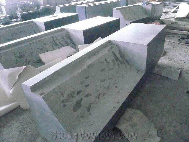 G654 Padang Dark Granite Kerbstone
