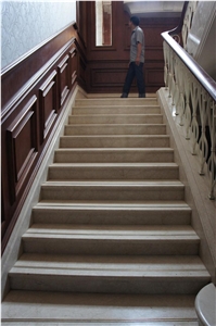Stairs and Steps, Crema Marfil Classico Beige Marble Stairs Stairs and Steps, Crema Marfil Classico Beige Marble Stairs