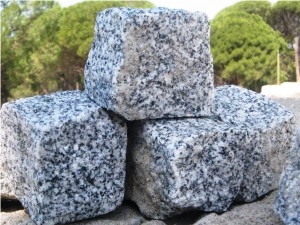 Bergama Grey Granite Cobble Stone
