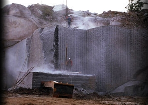 Gris Quintana Granite Quarry, Granite Blocks Gris Quintana Granite Quarry, Granite Blocks