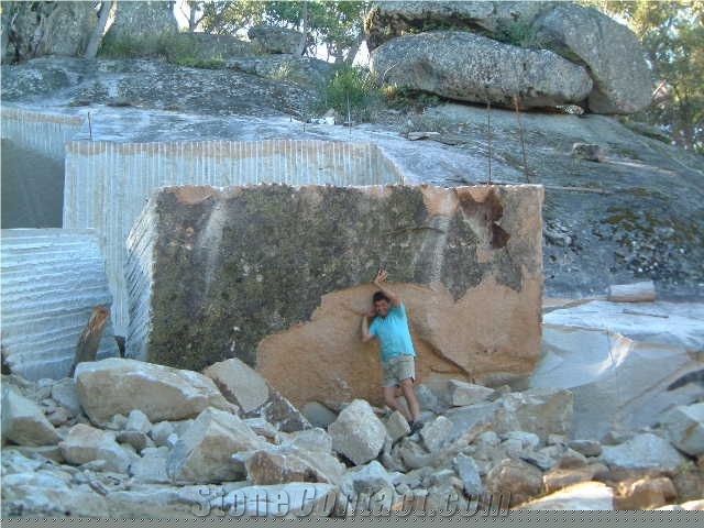 New England Beige Granite Blocks, New Engl ,Beige Granite Block