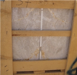 Oman Beige Marble Slabs & Tiles