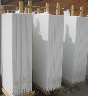 White Artifical Nano Crystallized Glass Panel Slab