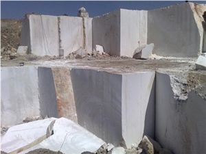 Burdur Beige Marble Blocks