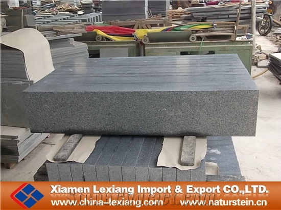 Padang Dark Natural Stone Flamed Curbstone Black G, G654 Black Granite Curbstone
