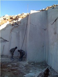 Lebanon Beige Classico Limestone Blocks