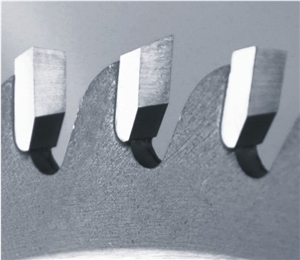 CIRCULAR SAW BLADE fOR WOOD CUTTING