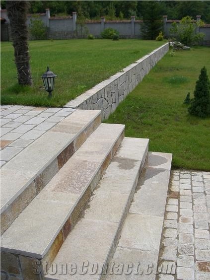 Gneiss Gloria Platin Stairs, Beige Gloria Platin Gneiss Steps