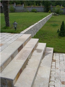Gneiss Gloria Platin Stairs, Beige Gloria Platin Gneiss Steps