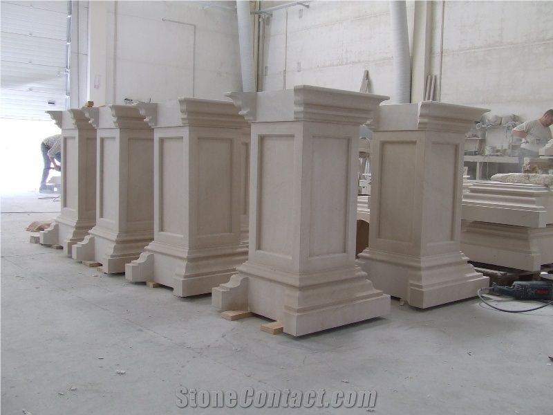 Pilasters in Moleanos Beige Limestone