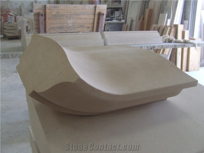 Railing with Semi Rijo Do Arrimal Limestone, Beige Limestone